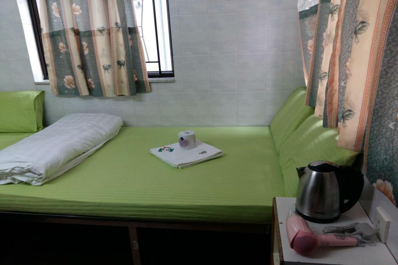 New Yan Yan Guest House Reception 9Th Floor Flat E4 E6 Hongkong Exteriör bild